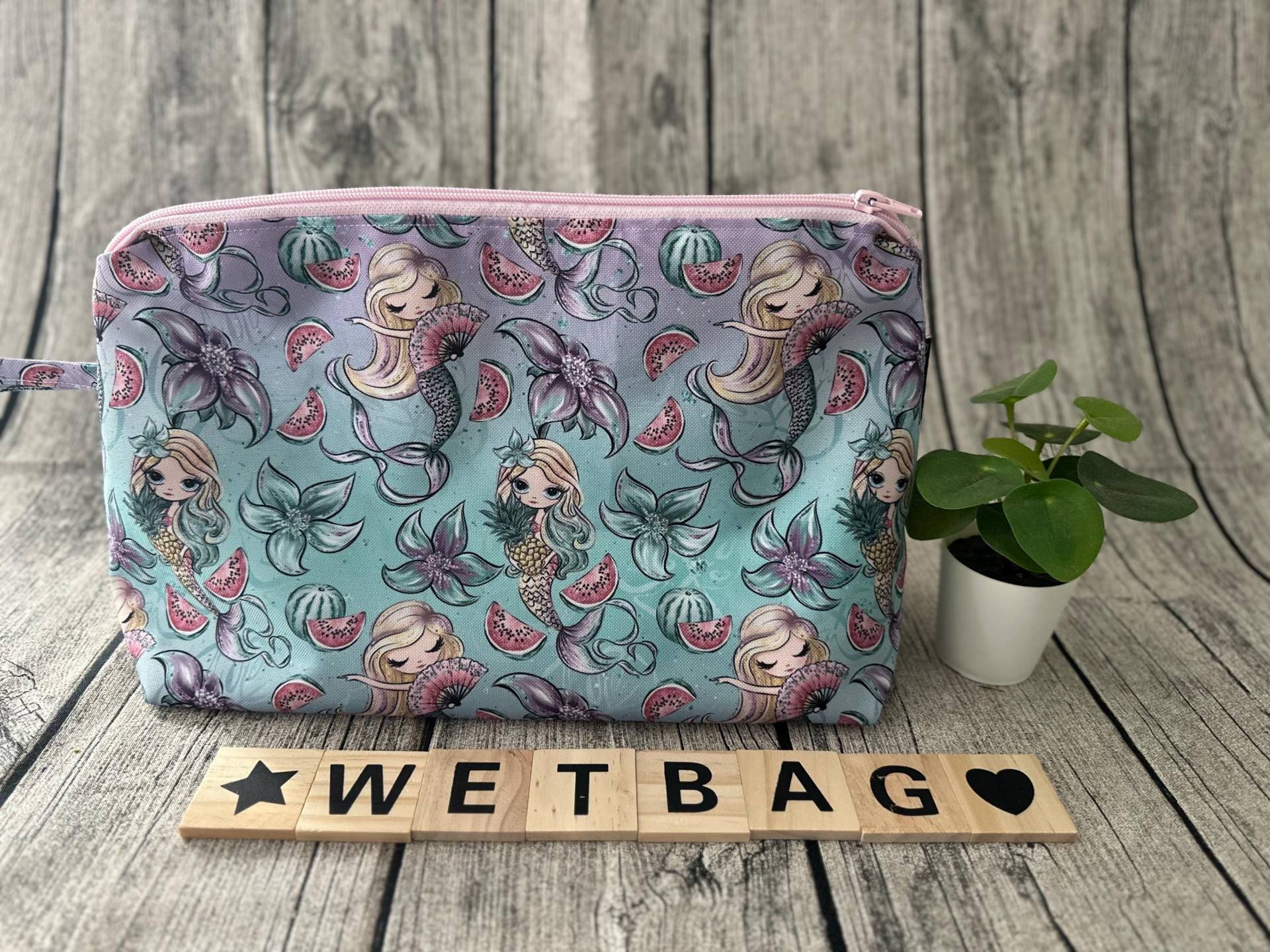 Wetbag Nasstasche Wasserabweisend Pflegeleicht Wickeltasche Wechselkleidung Geruchsdicht Kindergartenkind Kita Namensfeld Badetasche von FoxFrogShop