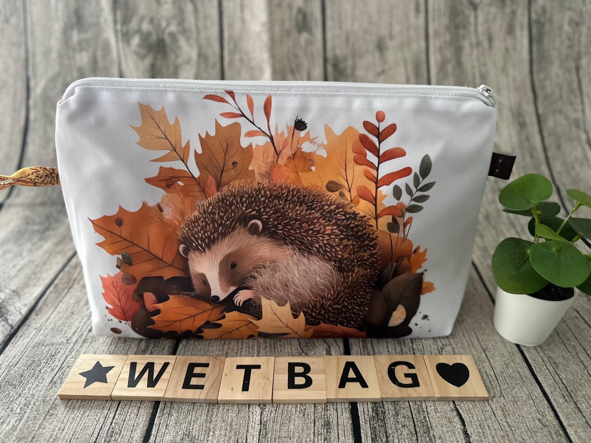 Wetbag Nasstasche Wasserabweisend Pflegeleicht Wickeltasche Wechselkleidung Geruchsdicht Kindergartenkind Kita Namensfeld Badetasche von FoxFrogShop