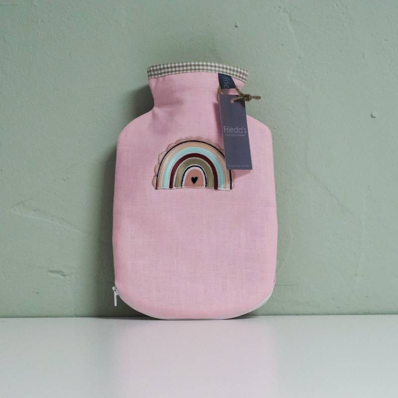 Wärmflaschenbezug Baby Kind 0, 8 L Wärmflasche Mädchen Leinen Rosa Regenbogen Applikation von FriedasManufactory