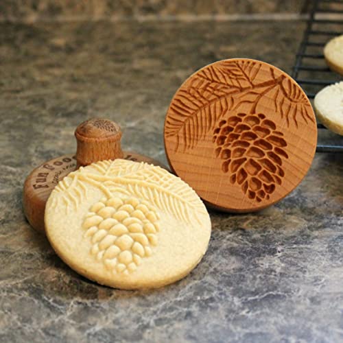 Fun Food Tools, Keksstempel aus Holz, 6,3 cm (2,5 Zoll) (Tannenkegel CS-21) von Fun Food Tools