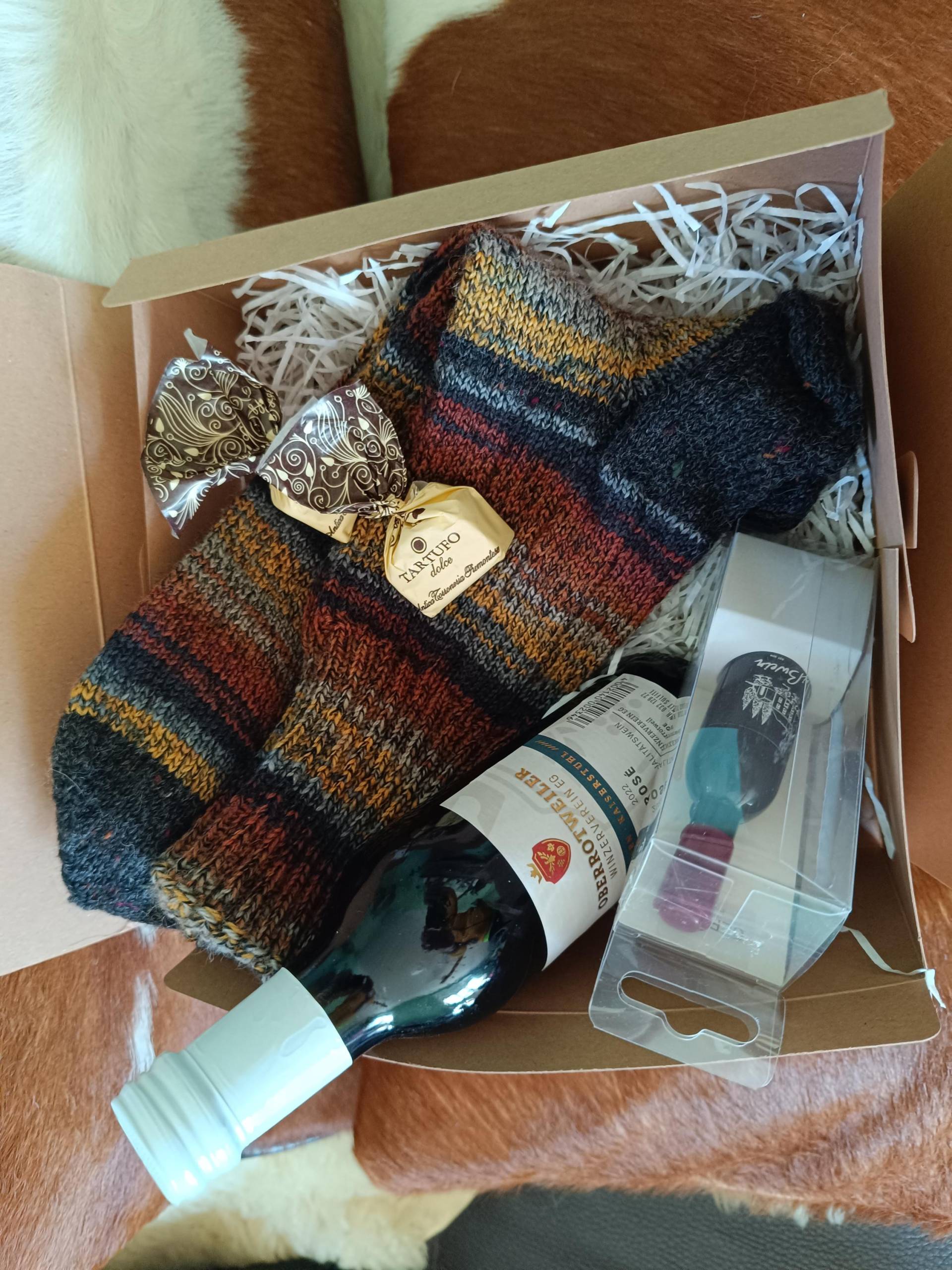 Männer Geschenkbox/Handgestrickte Socken Gr. 46/47 von Fusswerk