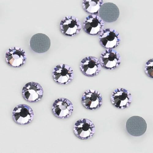 12 Schnitte Top Hotfix Flatback mit Kleber Strasssteine für Taschen Schuhe Kleidung Telefon DIY Nail Art-135 Violett-3,2 mm SS12 1440 Stück von GJUYTI