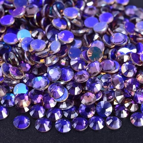 Lila Samt, gemischte Größen, nicht Hotfix-Strasssteine, Glitzer-Strasssteine, Kristall-Strass-Diamant-Nagel-Charms, Nagelkunst-Dekorationen-Amethyst Aurora-SS20-1440 Stück von GJUYTI