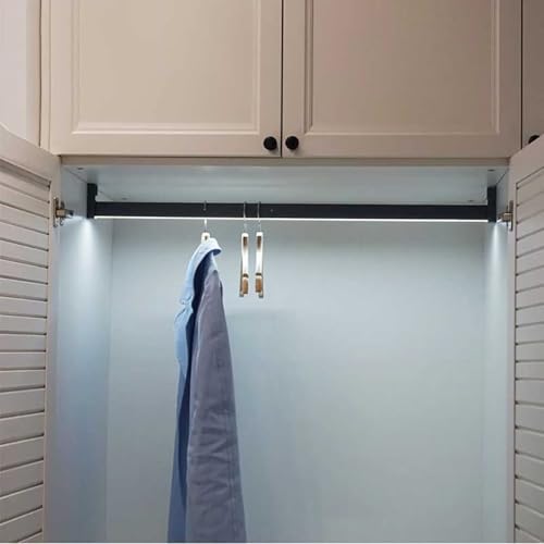 2-in-1-Kleiderstange - 40-120cm Kleiderstange Mit Licht, Kleiderstange Aus Metall Schwarz Mit 2 Sockeln, Kleiderschrankstange Mit LED-Licht, Eingebauter Lithiumbatterie, Menschlicher Sensor(1100mm) von GUODDM