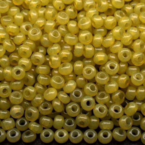 10/0 02652 Tschechische Glas-Rocailles Rocailles Grün Alabaster - Solgel gefärbt Verpackung 900 Stück Gewicht 10 Gramm Perlen Größe 2,3 mm Zum Perlensticken und Herstellen von Schmuck 10/0 02652 Tschechische Glas-Rocailles Rocailles Grün Alabaster - Solgel gefärbt Verpackung 900 Stück Gewicht 10 Gramm Perlen Größe 2,3 mm Zum Perlensticken und Herstellen von Schmuck von Generic