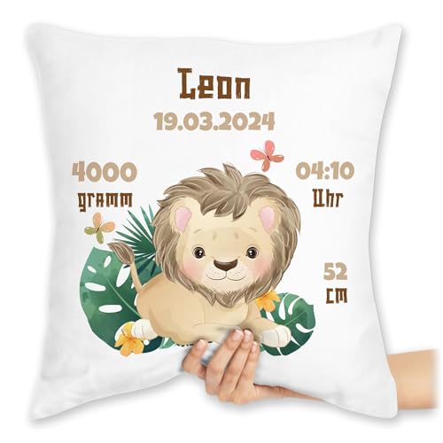 Kissen 40x40 Zierkissen - Zur Geburt - Geburtsgeschenk Löwe Datum Gewicht Uhrzeit Größe - 40 x 40 cm - Weiß - Baby personalisierte Babygeschenk neugeboren Junge kissenhülle löwen geburtskissen von Geschenk mit Namen personalisiert by Shirtracer