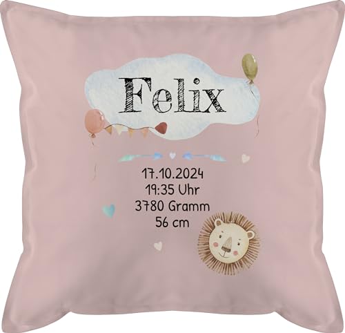 Kissen 50x50 - Geburtsgeschenk Baby Geschenk zur Geburt Junge Löwe - 50 x 50 cm - Hellrosa - personalisiertes geburtskissen personalisierte babygeschenke Geschenke füllung Schwangerschaft von Geschenk mit Namen personalisiert by Shirtracer