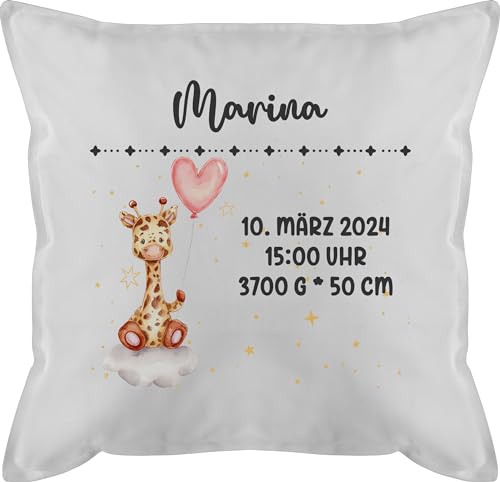 Kissen 50x50 - Zur Geburt - Geburtsgeschenk Giraffe Datum Uhrzeit Gewicht Größe - 50 x 50 cm - Weiß - geburtskissen personalisierte Baby Giraffen kopfkissen für Neugeborene neugeboren von Geschenk mit Namen personalisiert by Shirtracer