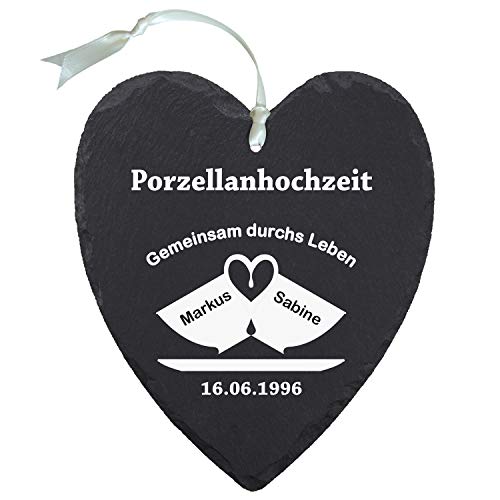 Geschenke 24 Schieferherz „Porzellanhochzeit“ - mit Tassenmotiv - individuelles Herz aus Schiefer mit Namen bedrucken - Geschenk für Ehepaare zu 20. Ehejubiläum von Geschenke 24