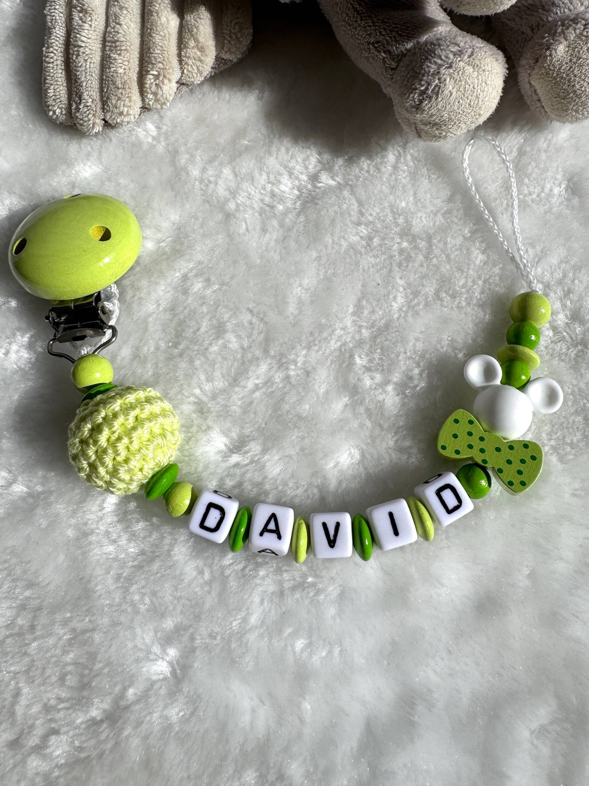 Schnullerkette Mit Namen - Limetten Hell Grün Geschenkidee Babyparty- Personalisiert Maus von GlamAccessoires