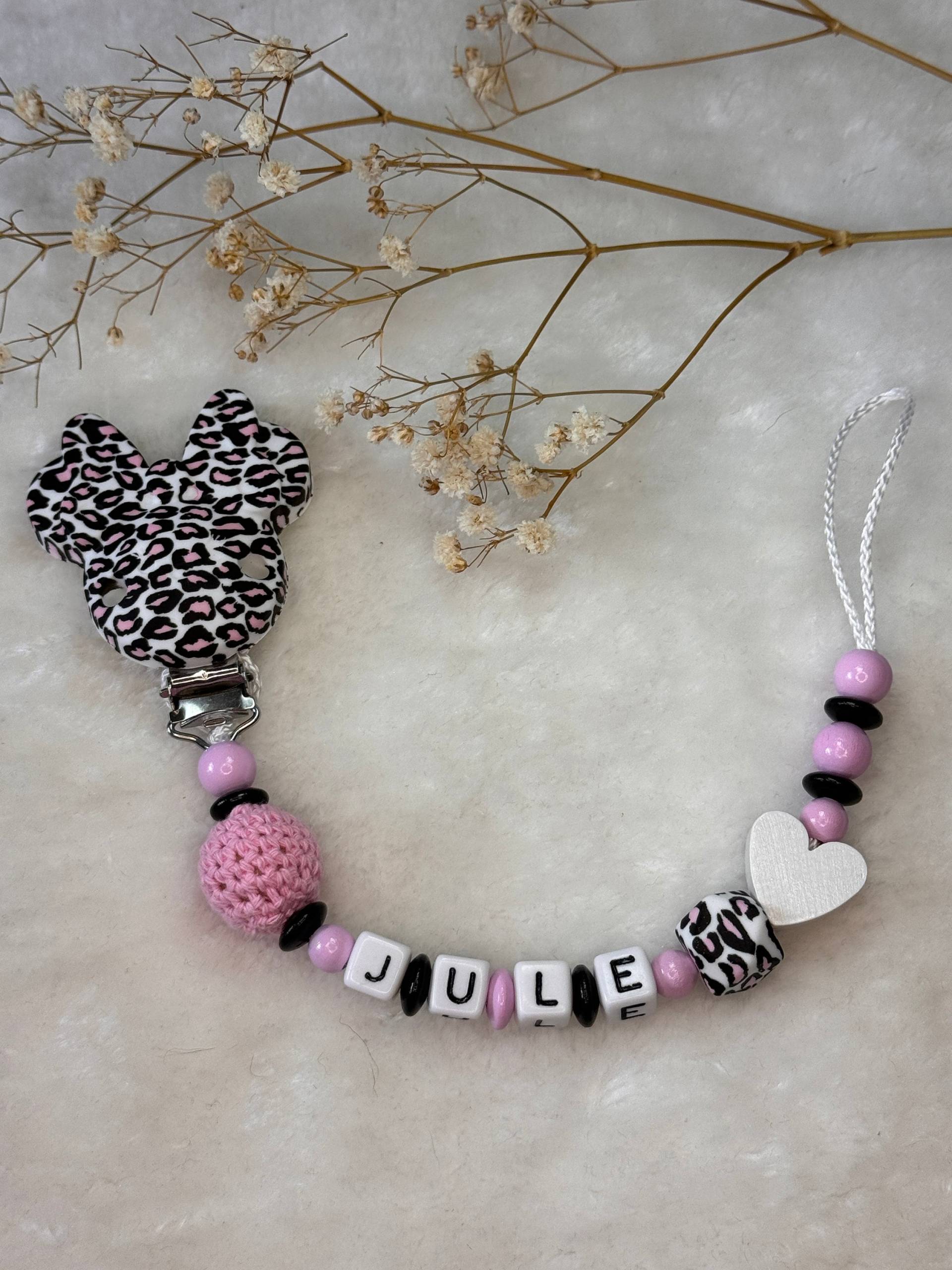 Schnullerkette Mit Namen - Rosa Leo Muster Maus Clip Geschenkidee Babyparty- Personalisiert von GlamAccessoires