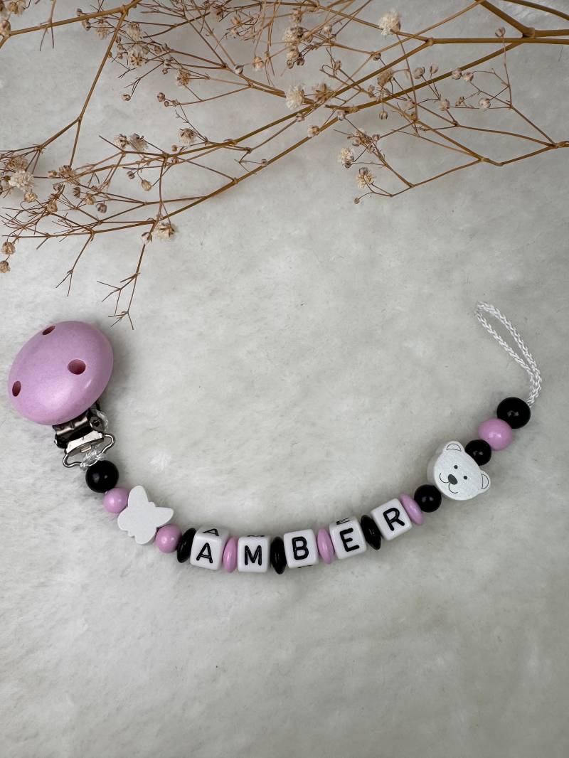 Schnullerkette Mit Namen - Rosa Schwarz Schmetterling Und Bärchen Geschenkidee Babyparty- Personalisiert von GlamAccessoires