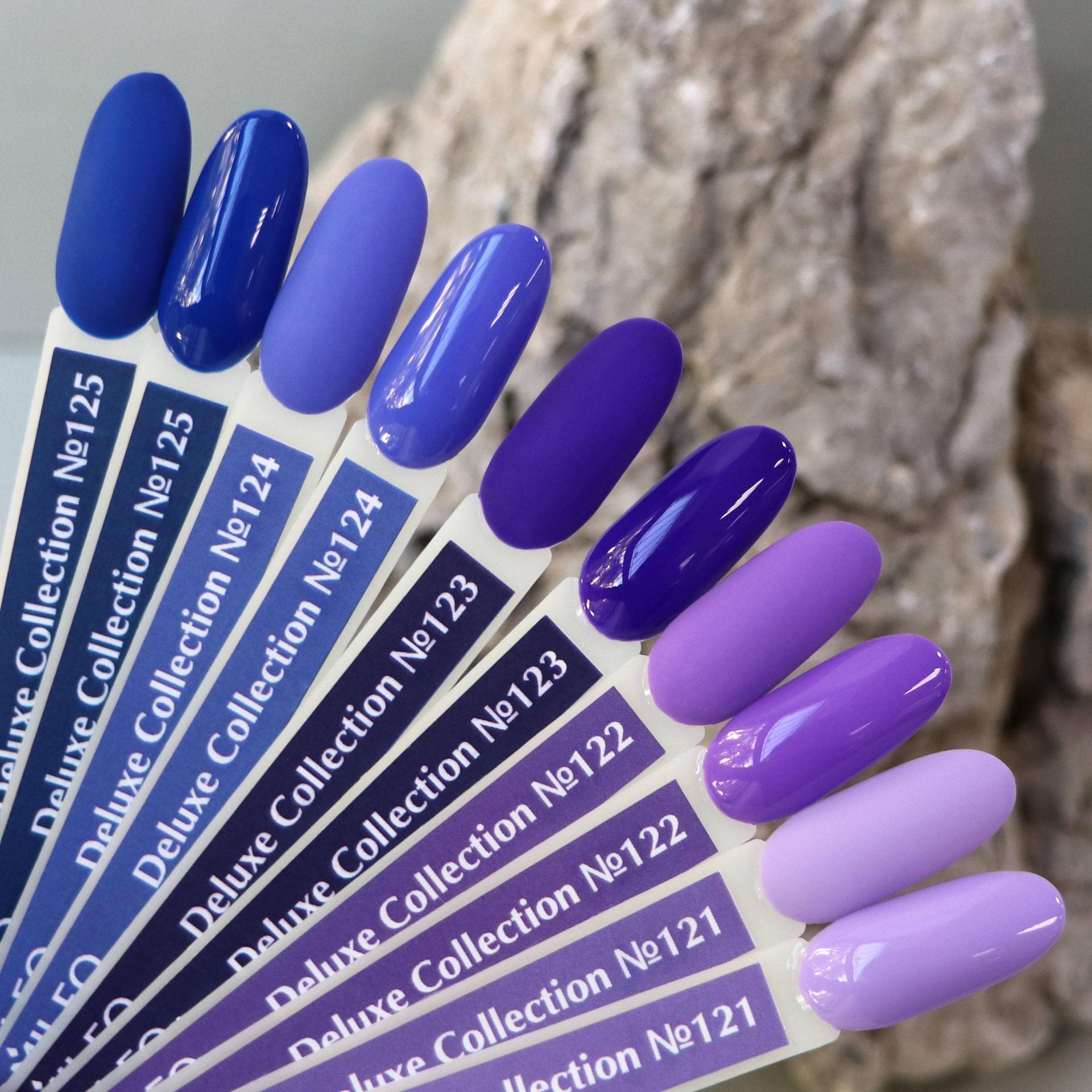 Komilfo Lila Gel Lack Flieder Nagellack Lavendel Violett Maniküre Nail Art von Glifada