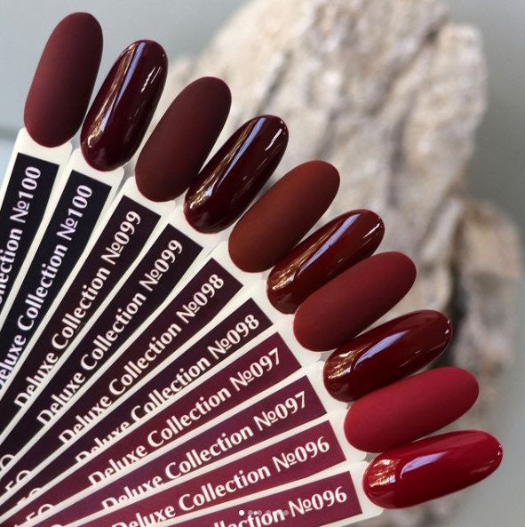 Komilfo Marsala Gel Polish Wein Burgund Nagellack Kirsche Lack Herbst Maniküre Nail Art von Glifada