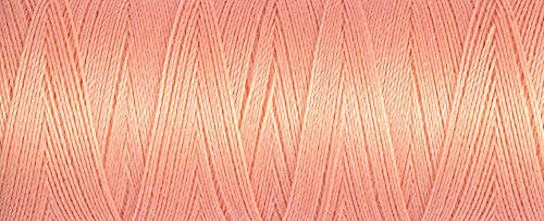 Gutermann 0586 Nähgarn, Polyester, 100 m, Sweet Peach, 5.5 x 1.8 x 1.8 cm von Gütermann