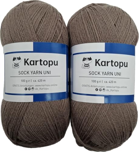 Sockenwolle 4 fach Color 2x100gr Knäul -verschiedene Sets zur Wahl, Sparduo Sockengarn - Strumpfwolle ist filzfrei und maschinenwaschbar, Lauflänge 420m / 100gr, (2x100gr grün) von H&W Vertrieb