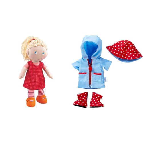 HABA 302108 - Puppe Annelie, Stoffpuppe mit Kleidung und Haaren, 30 cm, Spielzeug ab 18 Monaten & 303255 Kleiderset Regenzeit, Spiel von HABA