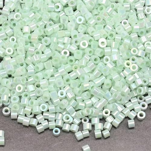 45 Farben Perlen 10/0 einheitliche 2 mm Glasperlen für Handarbeiten DIY Schmuck Nähzubehör Perlen-PZ609-2 mm 1200 Stück-Tube von HDJSDB