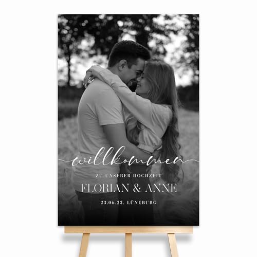 HEI Print Willkommensschild Hochzeit mit eignem Foto und Namen, personalisierte Hochzeitsdeko, Willkommen Schild im Querformat, mit Bild, 60x40 (Hochformat) von HEI Print