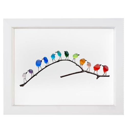 HOPASRISEE Regenbogenvögel aus Seeglas, Liebesbriefe an die Küste, Regenbogenvögel aus Seeglas auf einem Ast, Liebesbriefe an die Küste von Sheremart, Seeglasvögel (White, 12 Birds, Framed) von HOPASRISEE