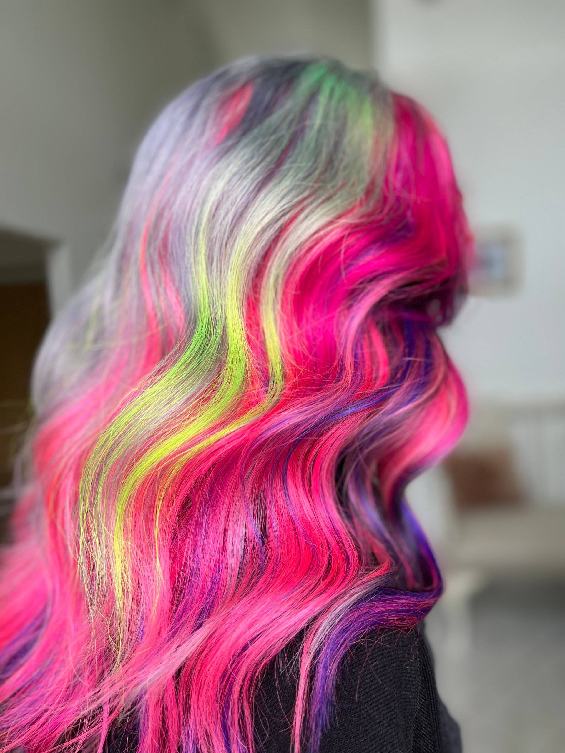 Custom Color Perücken Regenbogen Haar Pride Einhorn von Hairbylunabelle