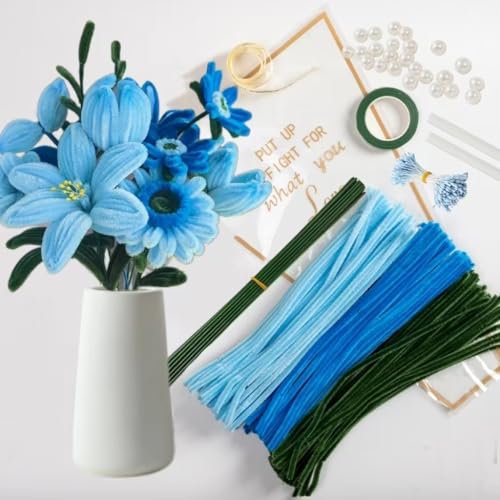 Pfeifenreiniger Blumen Kit mit 150 Pcs Pfeifenputzer Bunt in 3 Farben(DunkelBlau,Hellblau,Grün),8 Blumendraht Grün,40 Perles,40 Staubgefäße,Kreppband,Blumenpapier,Geschenkband von HanCheng