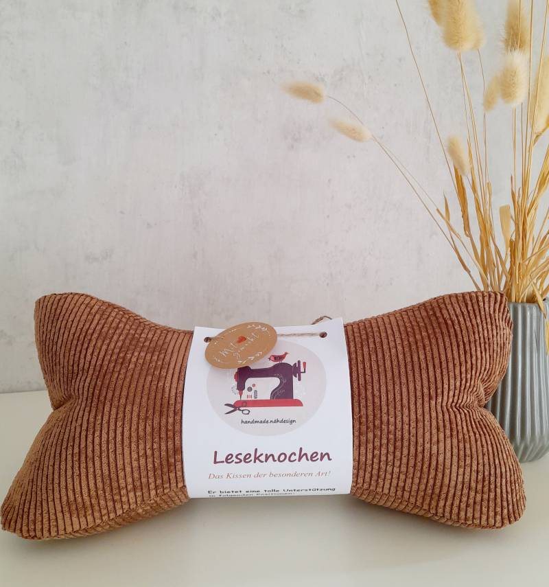 Cord Leseknochen Nackenkissen 36x18 cm, Handmade Hellbraun von HandmadeNaehdesign