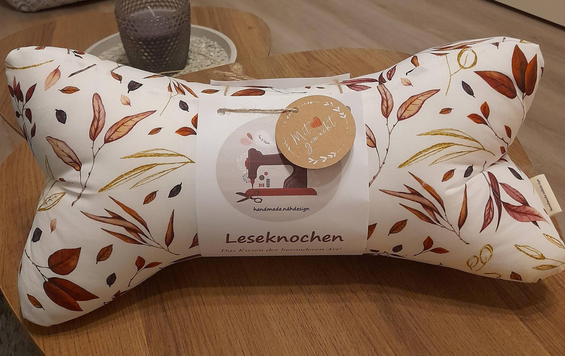 Leseknochen Nackenkissen 36x18 cm Handmade Herbstzauber von HandmadeNaehdesign