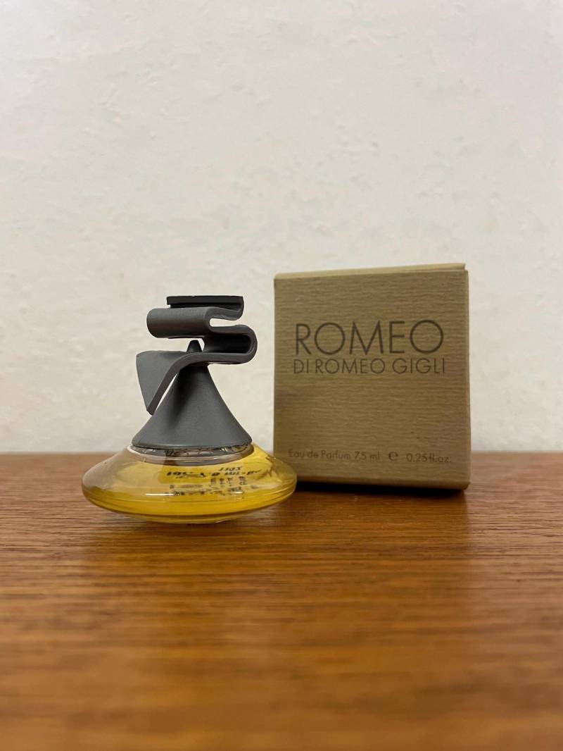 Mini Vintage Romeo Di Gigli Parfum Eau De 7, 5Ml Miniatur Flakon Mit Ovp Duft von HannoverVintagestore