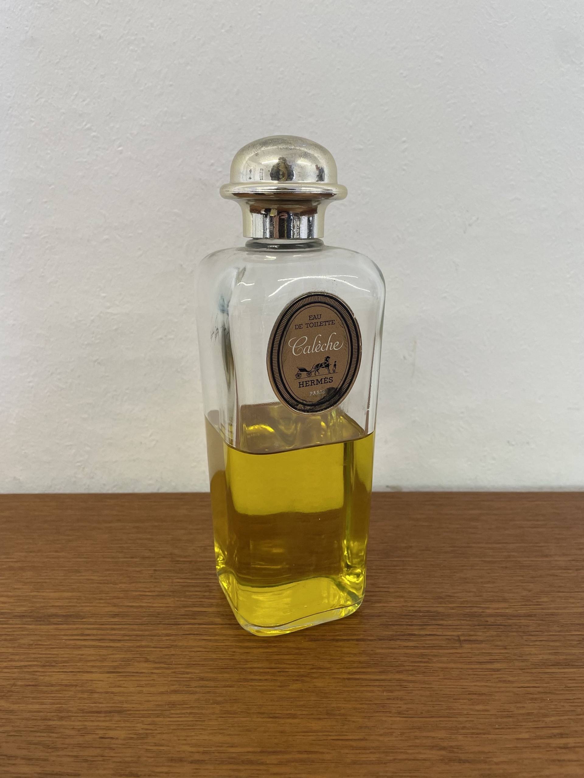 Vintage Hermes Caleche Parfum Eau De Toilette Flakon von HannoverVintagestore