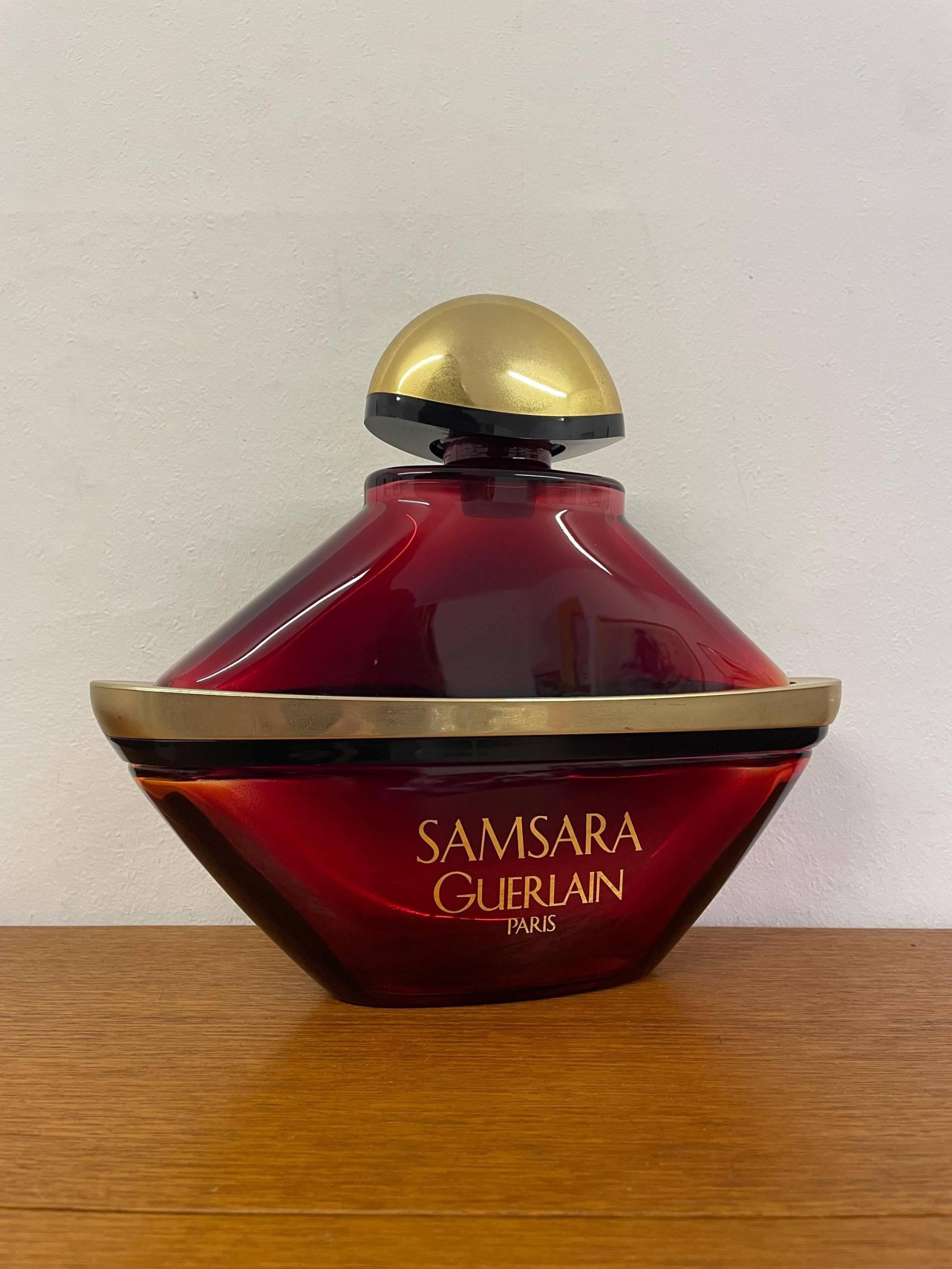 xxl Vintage Guerlain Paris Samsara Parfum Flakon Aus Glas 27x30cm Großer Werbe-Flakon von HannoverVintagestore