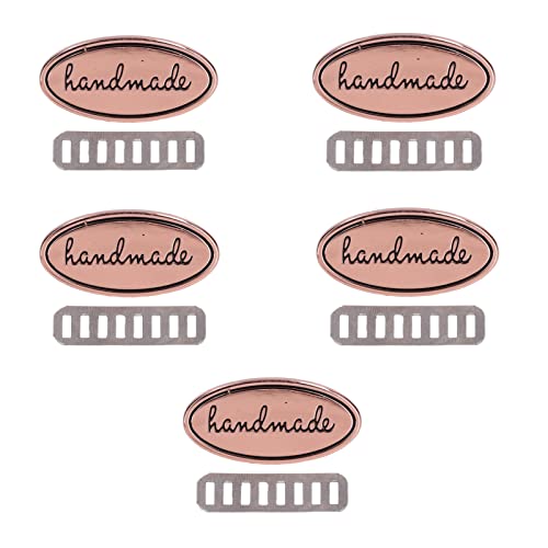 5 Stück Metall Handmade Tag, Retro Handgemachte Metalletiketten, Handmade Label Schilder mit Löcher und Unterlegscheibe für DIY Schmuckherstellung Handwerk Nähen Kleidung Hüte Basteln Dekor(Roségold) von Hapivida