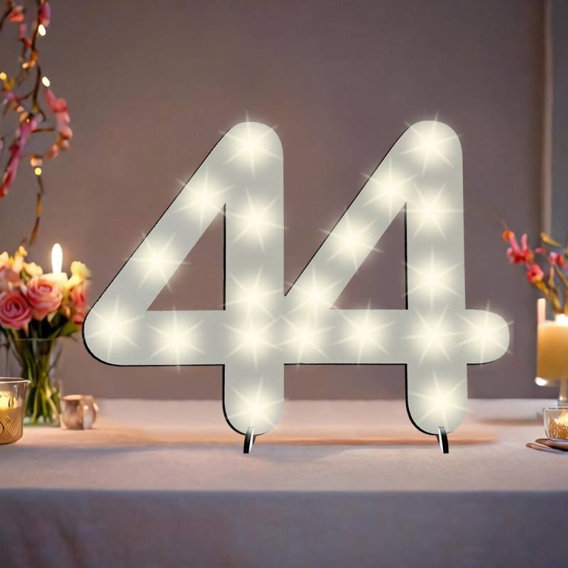 XXL Zahl weiß zum 44. Geburtstag, mit 20 LEDs, 39cm x 29cm von Happygoods GmbH