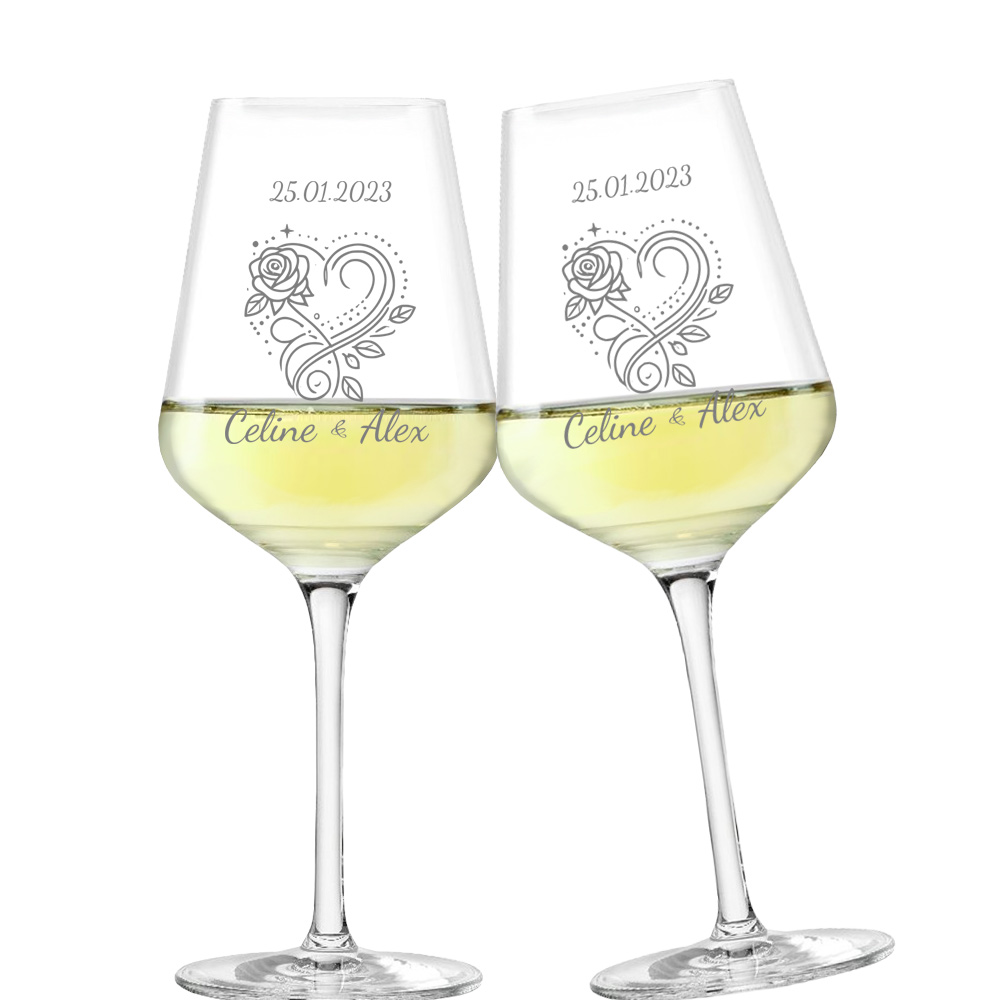 Personalisiertes graviertes Weißwein-Glas Valentinstag Herz mit Rose, Namen & Jahrestag, als Valentins-Geschenk für Paare von Happygoods GmbH