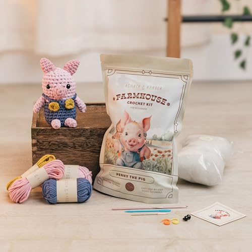 Amigurumi Häkelset für Anfänger, Erwachsene und Kinder, Häkelsets für Erwachsene Anfänger mit einfachem Garn, gefülltes Häkeltier-Set mit Schritt-für-Schritt-Video-Tutorials - Penny das Schwein von Hearth & Harbor