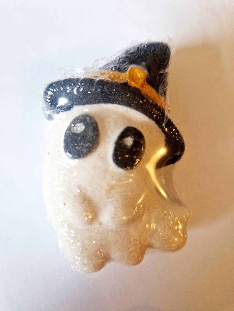 Witch Ghost Large Und Mini Badebombe | Vanille Duftende Handgefertigte Halloween Niedliches Geister Hexe Geschenk von HelensburghSoapySuds