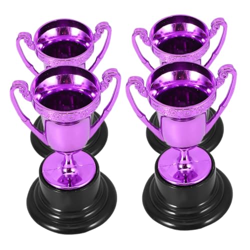 Hemobllo 4 Stück Trophäendekoration kleine Trophäe Pokale für Sieger Mini-Trophäen Party Gefälligkeiten Trophäen vergeben Sporttrophäen Kleiner Trophäenbecher aus Kunststoff Plastik Violett Hemobllo 4 Stück Trophäendekoration kleine Trophäe Pokale für Sieger Mini-Trophäen Party Gefälligkeiten Trophäen vergeben Sporttrophäen Kleiner Trophäenbecher aus Kunststoff Plastik Violett von Hemobllo