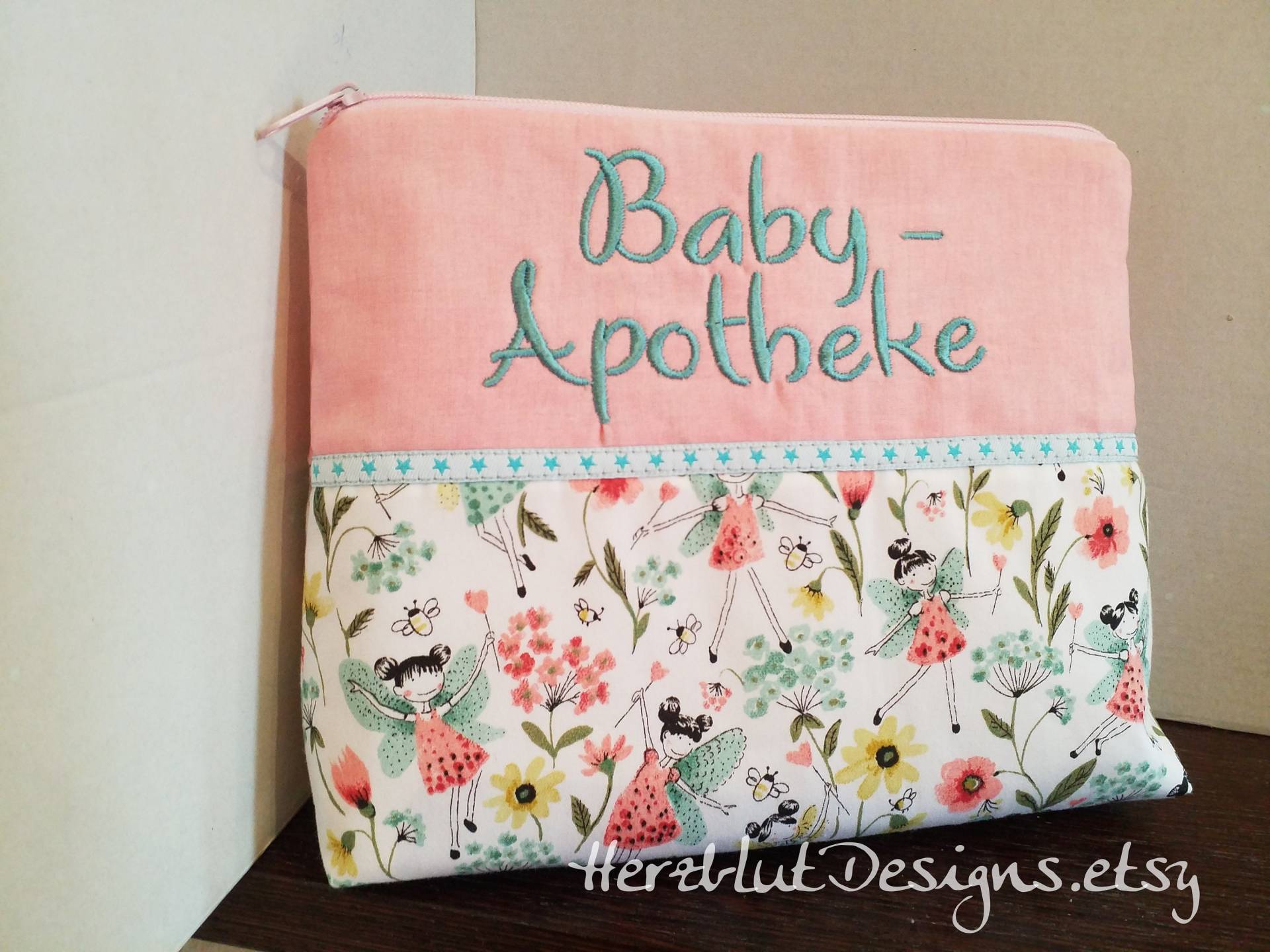 Baby Apotheke Gr.l von HerzblutDesigns