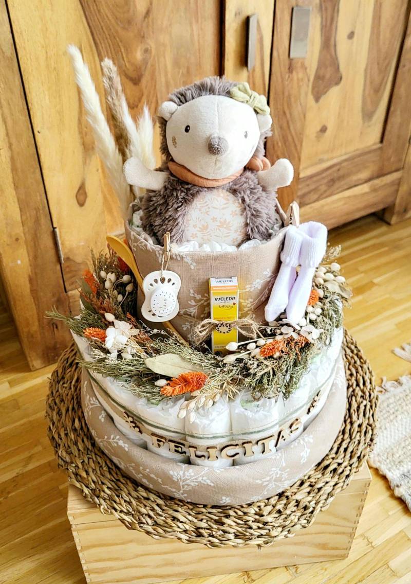 Personalisiertes Babygeschenk Im Boho-stil, Windeltorte Boho, Windelkiste, Babyshower, Spieluhr Baby, Windelkorb, Geschenk Zur Geburt von HeyBabyBySaskia