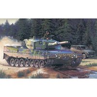 German  Leopard  2  A4  tank von HobbyBoss