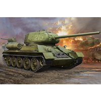 WWII Soviet T34/85 von HobbyBoss