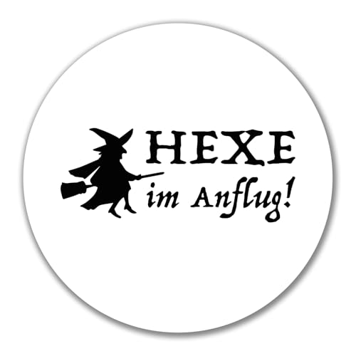 Huuraa Aufkleber Hexe im Anflug Geschenk 10cm Sticker Hexe Geschenkidee Huuraa Aufkleber Hexe im Anflug Geschenk 10cm Sticker Hexe Geschenkidee von Huuraa
