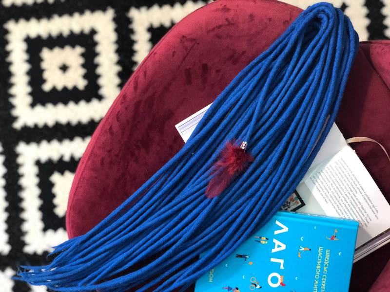 Woll Dreads "Saphirblau" Hellblau Double Ended Oder Single Soft Fake Merino Dreadlocks Set Geschenk Weihnachten von HyggeDreads