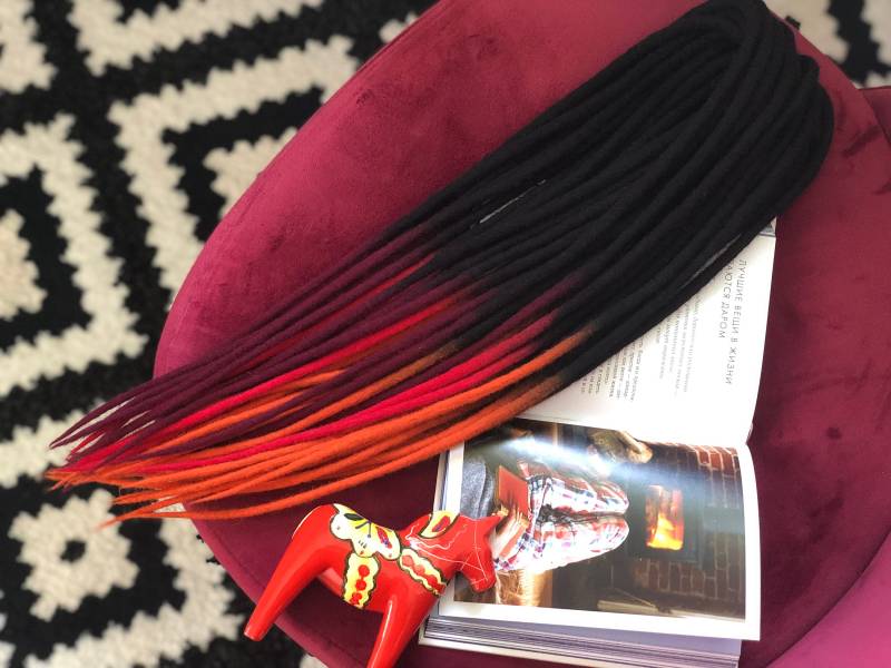 Wolle Fürchtet Ombre Schwarz Bis Burgund Orange Rot Rubinrot Double Ended Oder Single Soft Fake Merino Dreadlocks Set Geschenk Haar von HyggeDreads