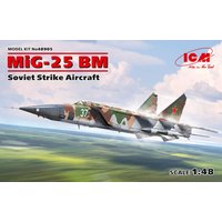 MiG-25 BM - Soviet Strike Aircraft von ICM