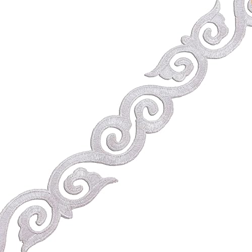 IDONGCAI Metallische Spitzenbordüre zum Aufbügeln, Spitzenstoff, Stickerei, florale Spitzenapplikation, Patches für Braut, Kostüm oder Schmuck, Basteln und Nähen, 4,1 cm x 4,7 m (Silber) von IDONGCAI