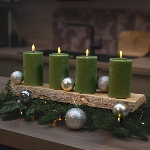 INSPINOVIA LED Echtwachs Kerzen mit Fernbedienung & Timer | Weihnachtskerzen | Ideal für Adventskränze | 3er und 4er Sets | Weihnachtsdeko | Adventskerzen (Grün, 4er Set | 12,5 cm) von INSPINOVIA