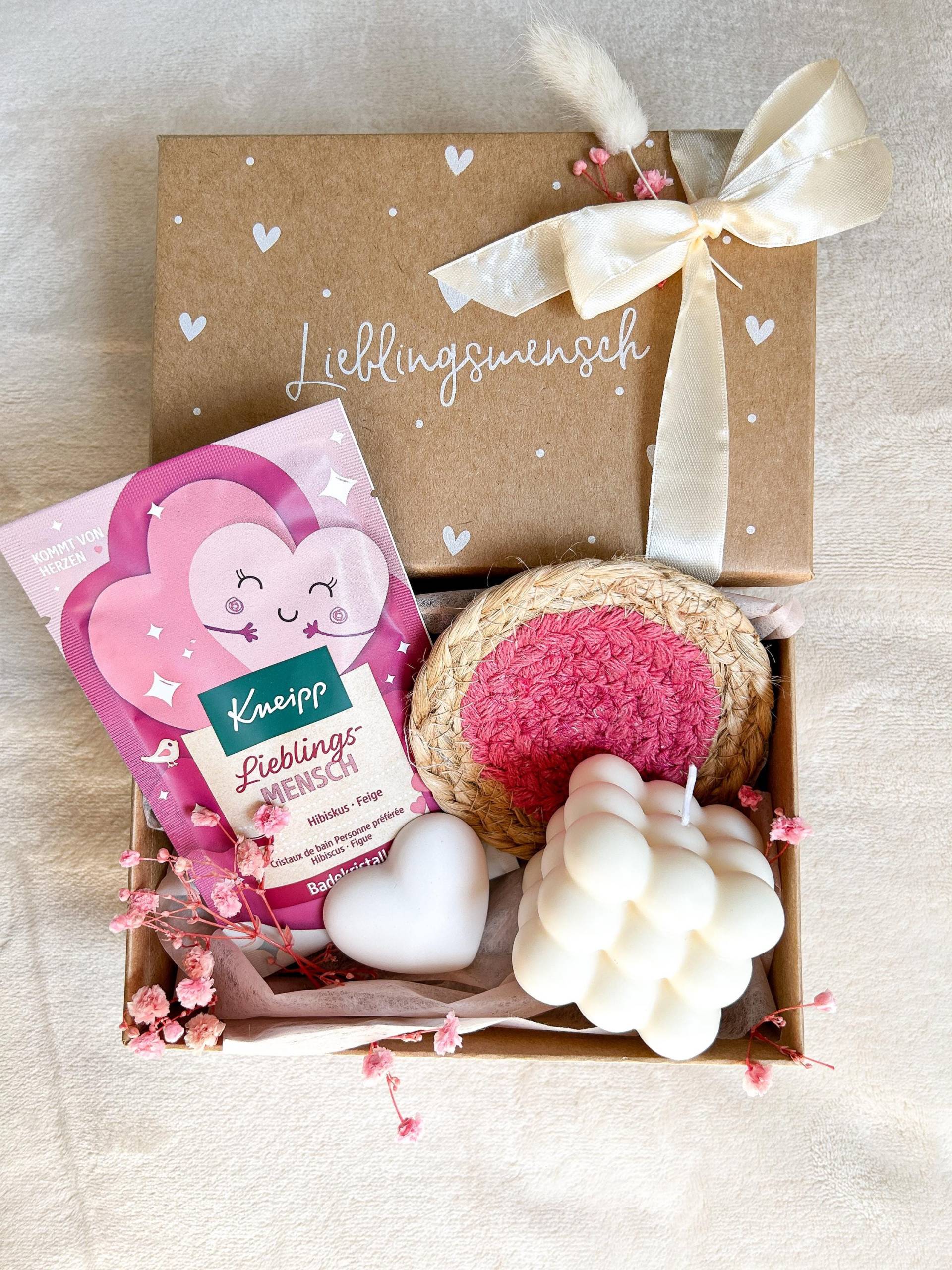 Geschenkbox Für Frauen Wellness Geschenkset Mit Badesalz, Bubble Kerze Geburtstag, Weihnachten Mama, Freundin, Tochter von InnaPresent