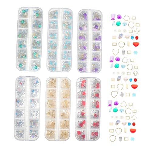 JEWEDECO 6 Boxen Mit 12 Fächern Strasssteine Für Maniküre Gemischte Perlen Und Glitzer Applikationen Nail Tip Rhinestones DIY Nail Art Zubehör Für Kreative Nageldesigns von JEWEDECO