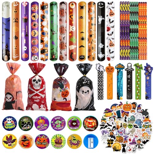 Halloween Schreibwaren Geschenk Set, 110 Stück Halloween Party Mitgebsel mit Bleistifte, Bleistiftspitzer, Lineale, Süßigkeitentüten, Slap Armbänder und Aufkleber, Partygeschenk Mitgebel Spielzeug von JOKILY